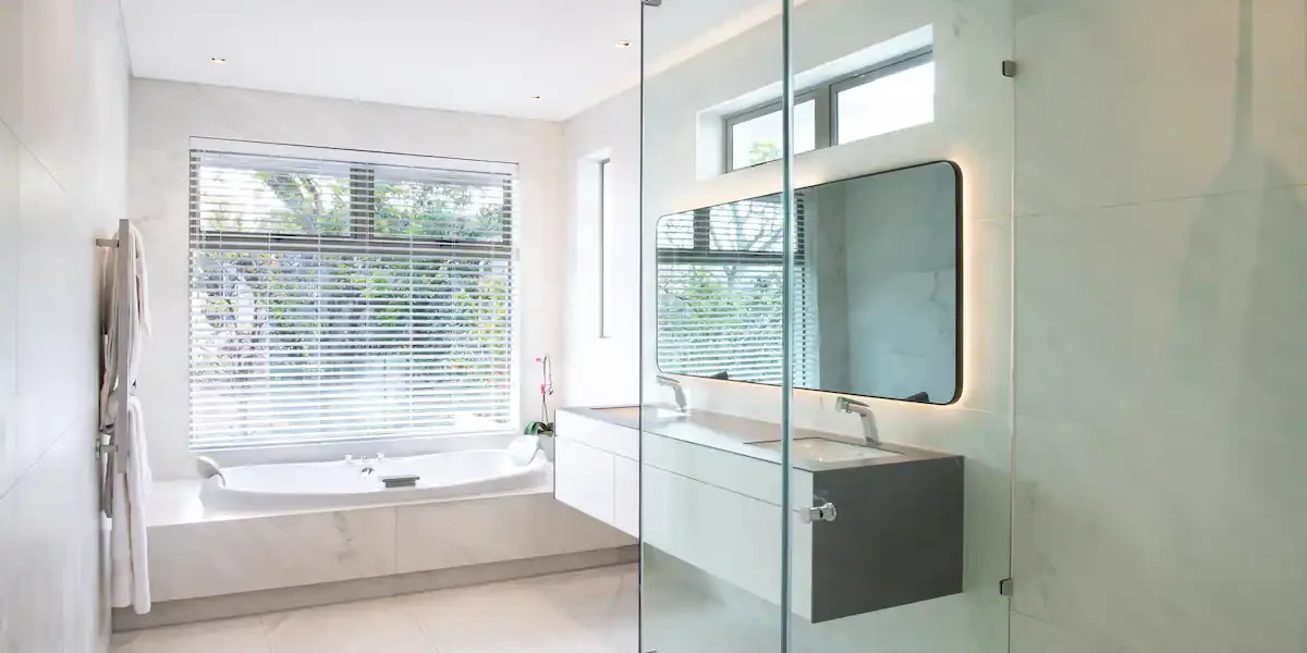 Double Vanity with Bath